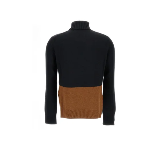 Turtleneck Pocket Knitted Top