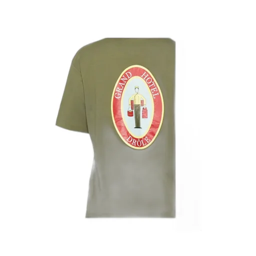 Graphic-Print T-Shirt