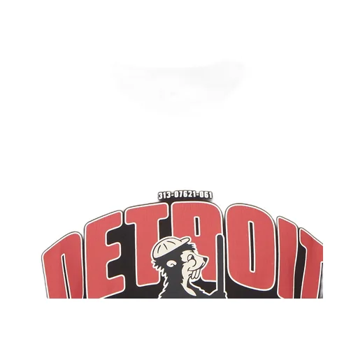 Short-Sleeved T-Shirt