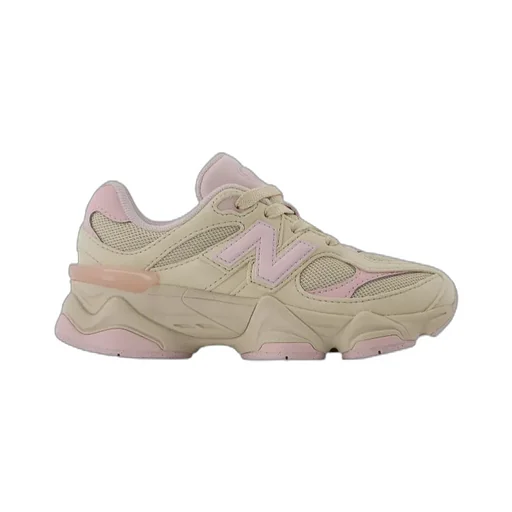 9060 Sneakers