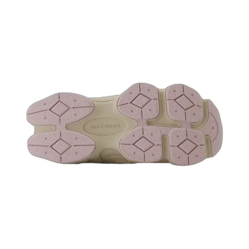 9060 Sneakers
