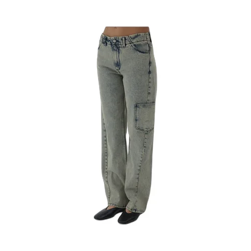 Button-Fastening Jeans