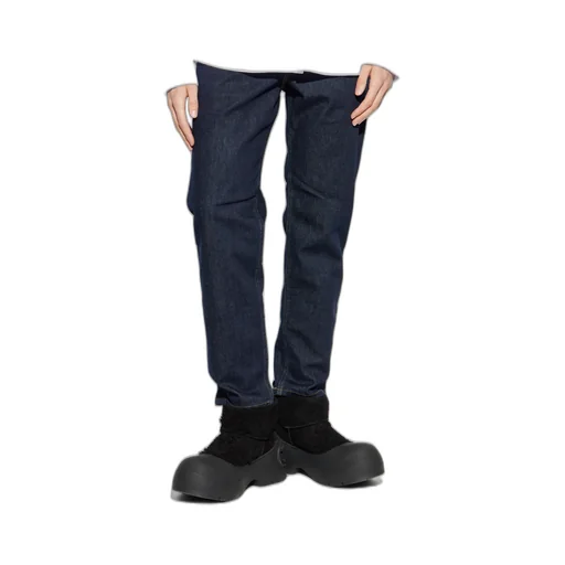 2023 D-Finitive Jeans