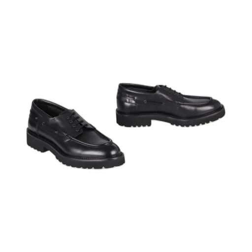 Doucal's Smooth Leather Lace-Up Shoes