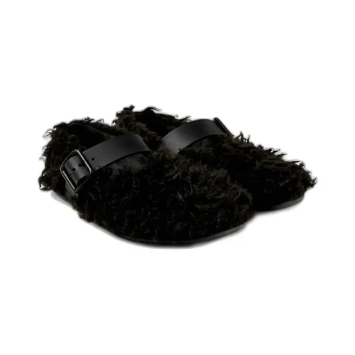Wabi Buckle-Fastening Furry Flat Pumps