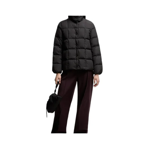 Moncler Cochevinne Square-Quilted Short Down Jacket