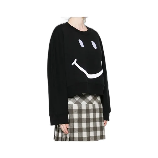 Long-Sleeved Sweatshirt