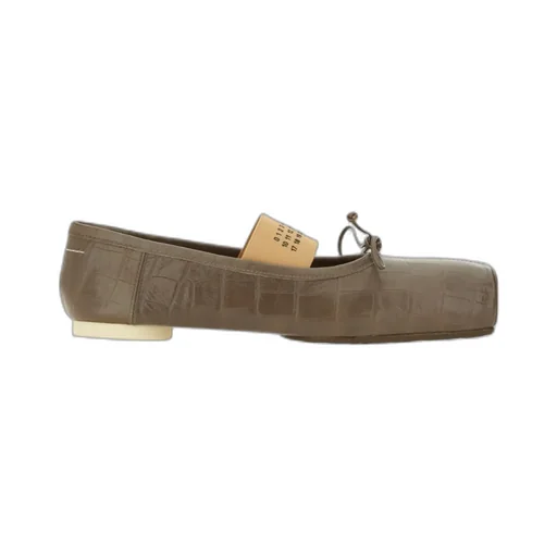 Mm6 Maison Margiela Embossed Square-Toe Flats