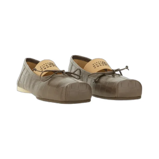 Mm6 Maison Margiela Embossed Square-Toe Flats
