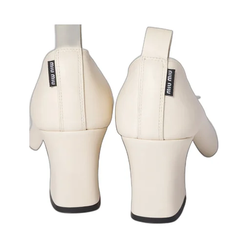 ÉLan Nappa Leather Pumps