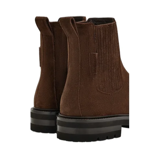 Chelsea Boot