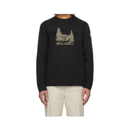 Long-Sleeved Crew Neck T-Shirt