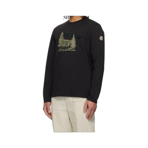 Long-Sleeved Crew Neck T-Shirt