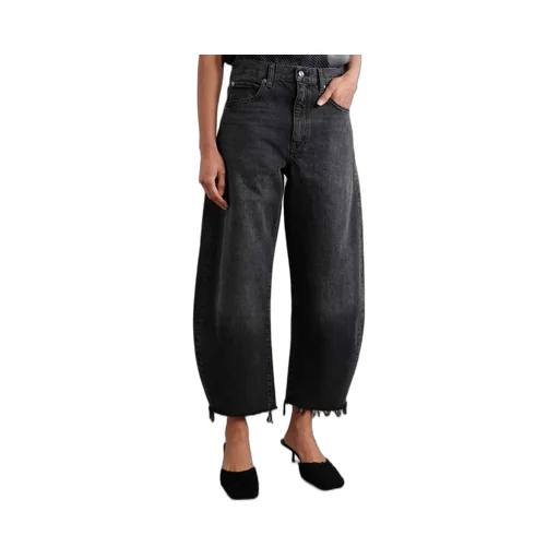 Frayed High-Waist Jeans