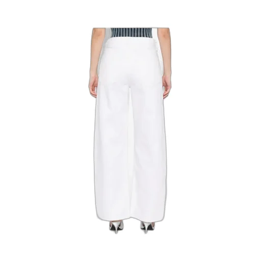 Low Curve Jeans