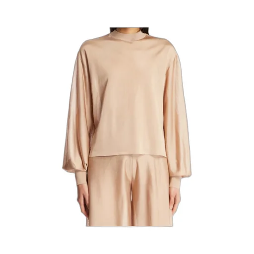 Long-Sleeved Knitwear