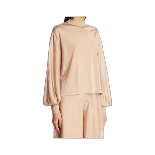 Long-Sleeved Knitwear