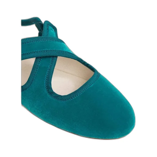 Criss Cross Ballet Flats In Velvet