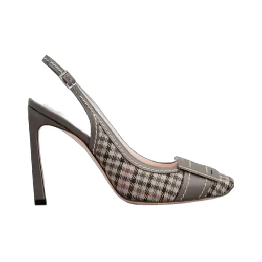 Trompette Slingback Pumps In Fabric