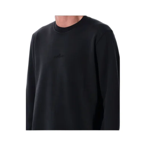 Long-Sleeved Sweatshirt