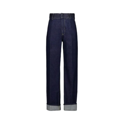 High-Waisted Jeans