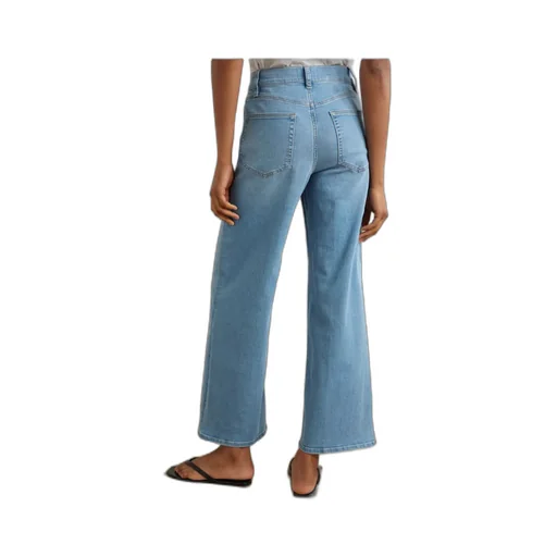Jeans With Belt Loops