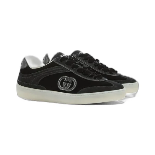 Gucci Logo Patch Low-Top Sneakers