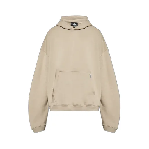 Kangaroo-Pocket Hooded Sweater