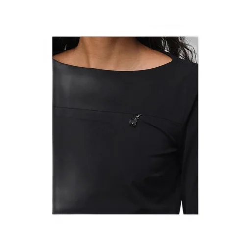 Keyhole-Neckline Zip-Cuff Dress