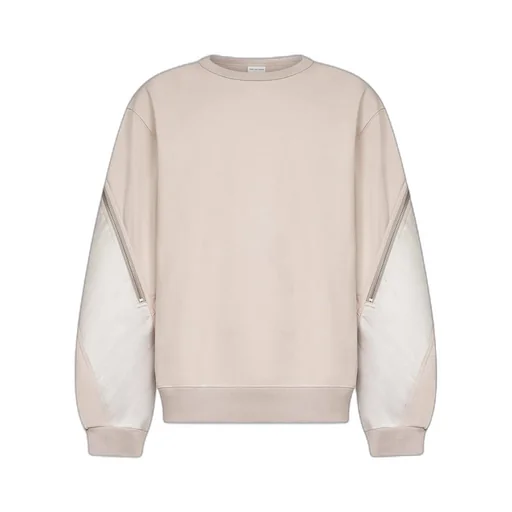 Long-Sleeved Sweatshirt