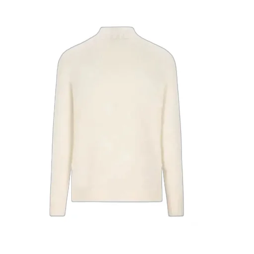 Long-Sleeved Turtleneck Shirt