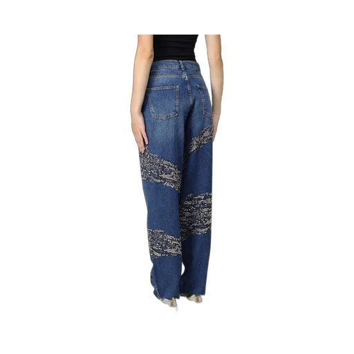Straight Jeans