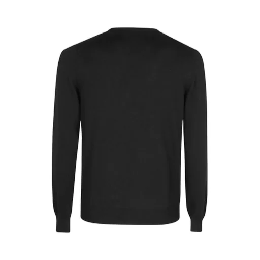 Long-Sleeved Pullover