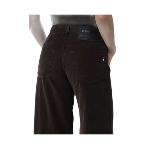 Marlen Very Wide-Leg Jeans