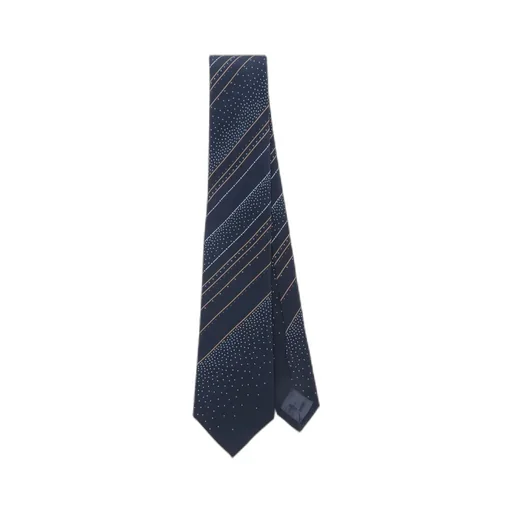 Pointed Tie