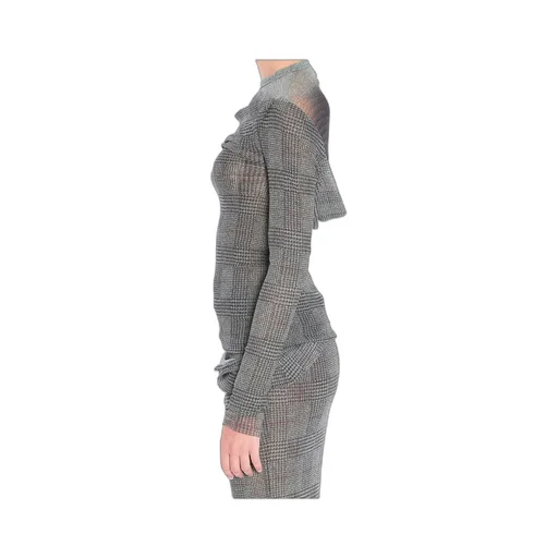 Long-Sleeved Tops