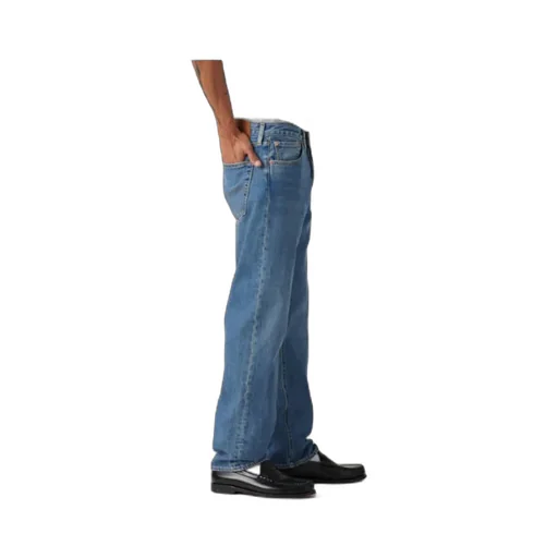 501 Straight-Leg Jeans