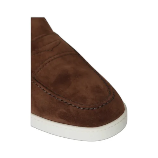 Round-Toe Casual Shoes