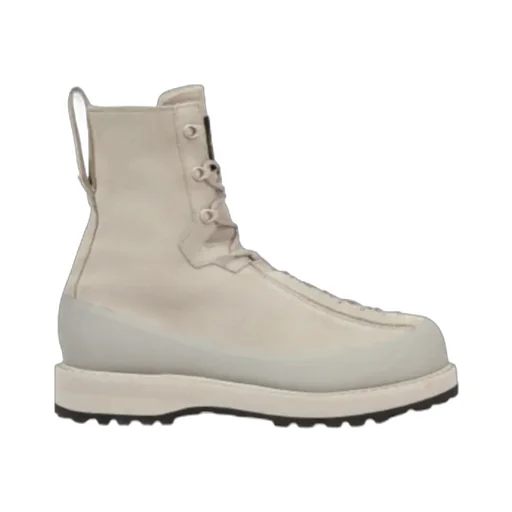 Hiking Boot With Dual Lacing And Lug Sole