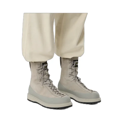 Hiking Boot With Dual Lacing And Lug Sole