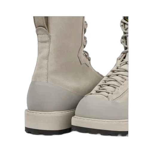 Hiking Boot With Dual Lacing And Lug Sole