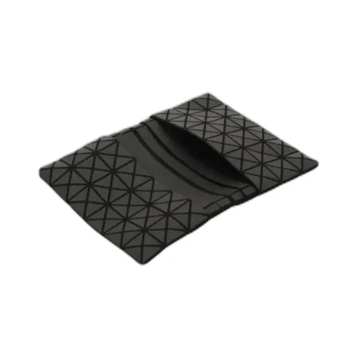 Geometric-Pattern Wallet