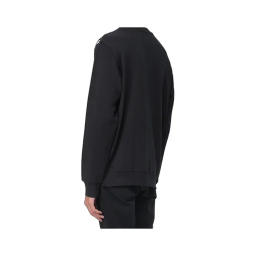 Long-Sleeved Sweatshirt
