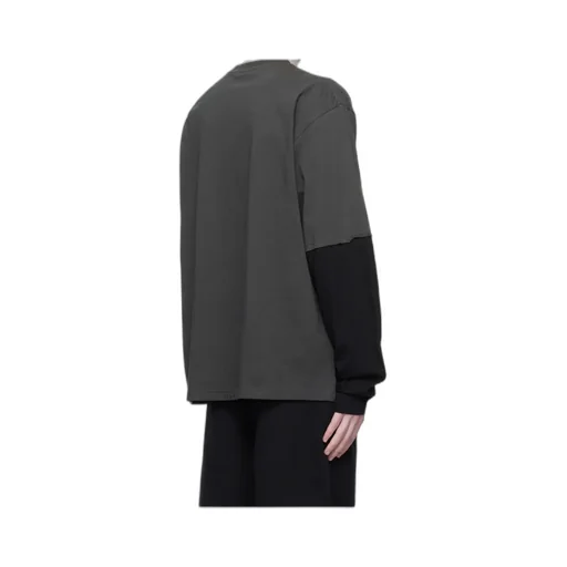 Long-Sleeved T-Shirt