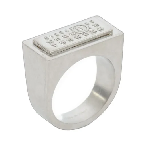 Numbers-Motif Ring