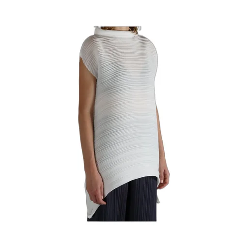 Asymmetrical-Hem Pleated Top