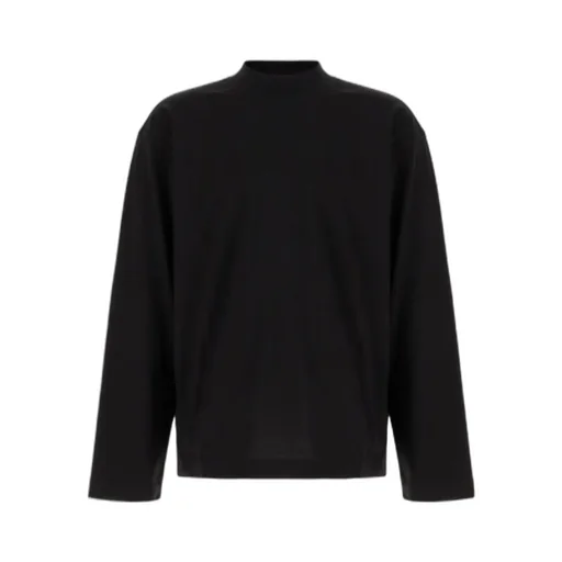 Long-Sleeved T-Shirt