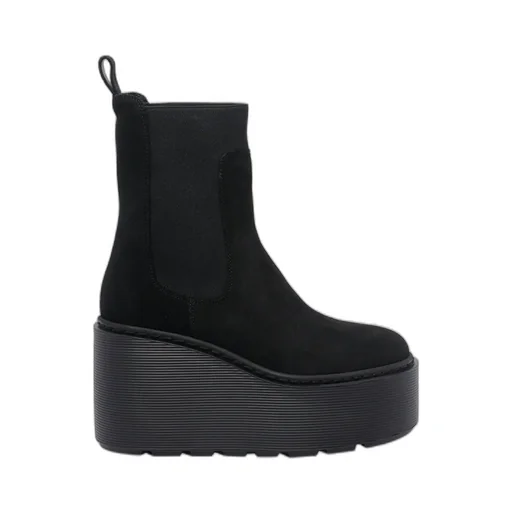 Heeled Boots