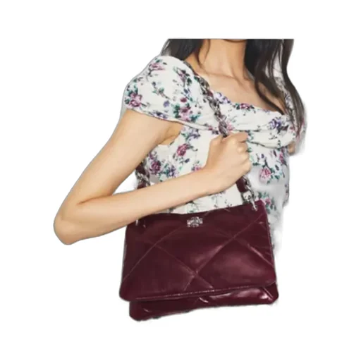 Quilted Chain-Strap Shoulder Bag