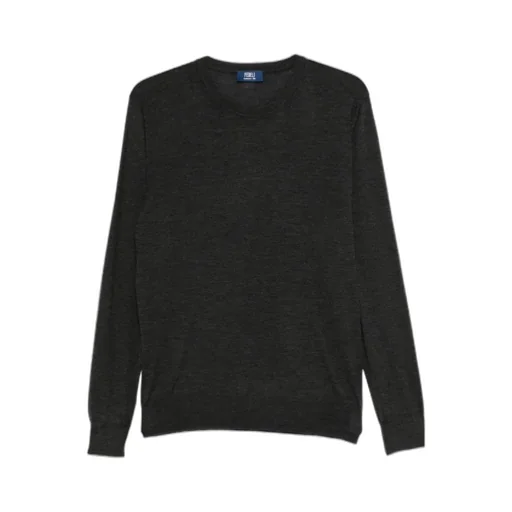 Round-Neck Long-Sleeve T-Shirt